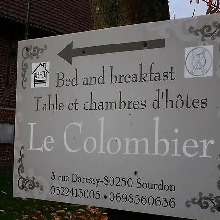 Table Et D'hotes Le Colombier Frühstückspension Sourdon