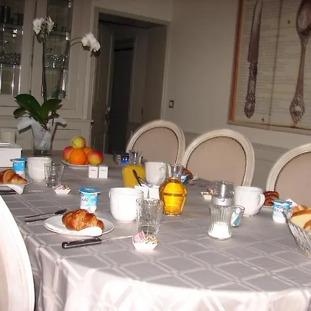 Frühstückspension Table Et D'hotes Le Colombier